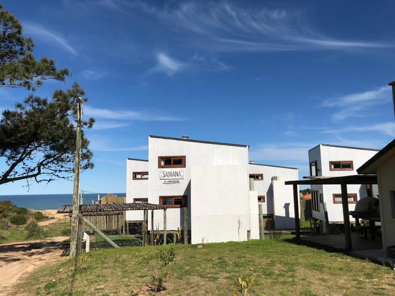 Casas Sadhana Punta Del Diablo Esterno foto